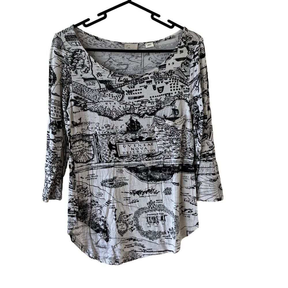 Postmark Anthropologie World Map Reverie 3/4 Sleeve Blouse Scoop Neck X-Small